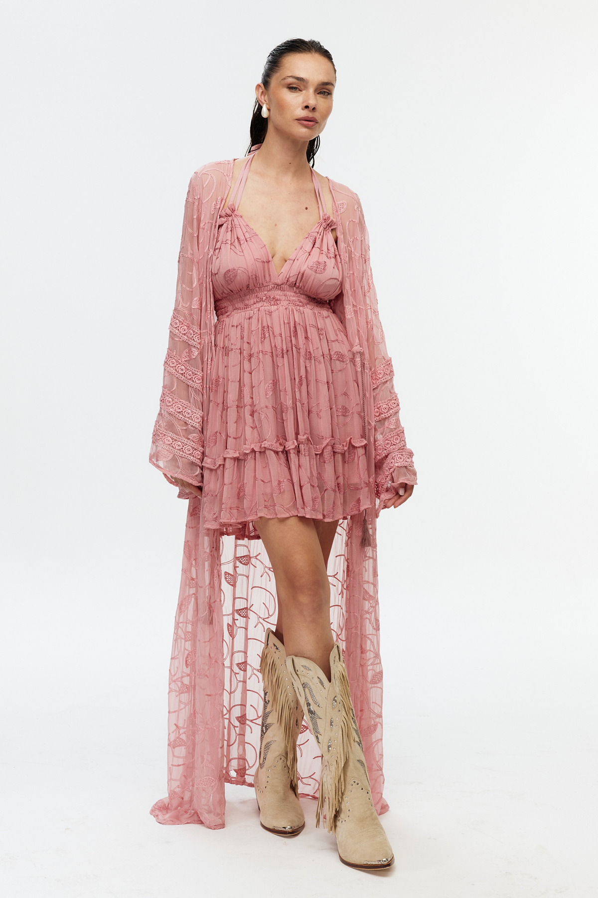 Pembe şifon dantel detaylı uzun kimono