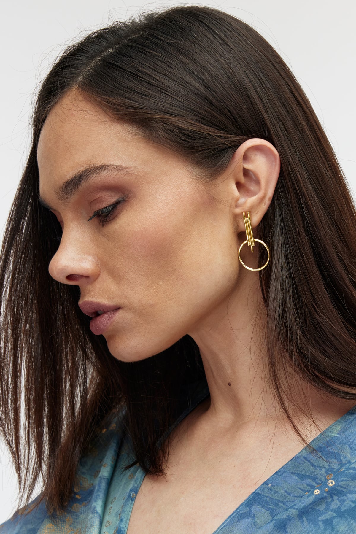 Minimal Gold Halka Küpe
